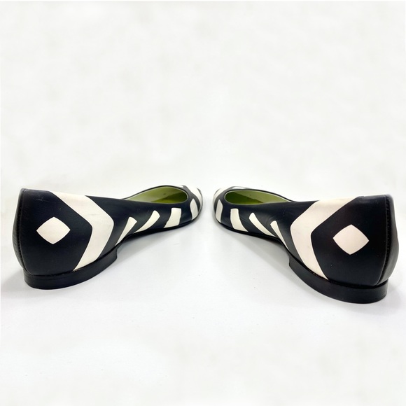 Max Mara flats - Picture 3 of 5